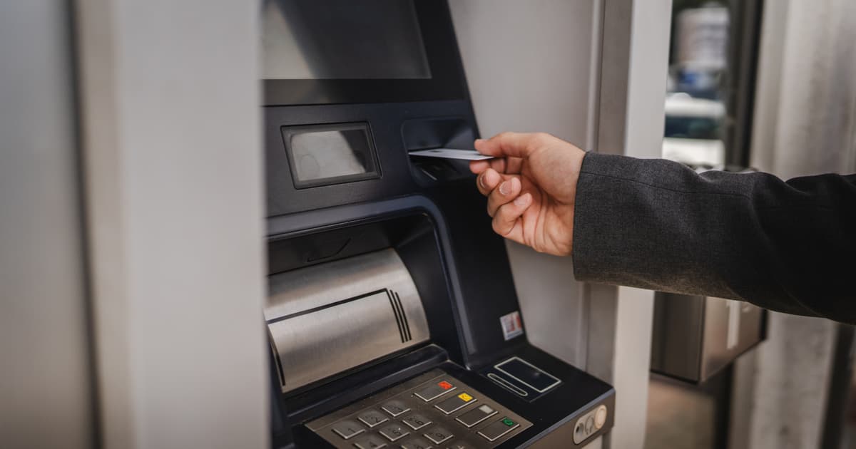 Készpénzfelvétel: valóban a magyarokért jön az új törvény?