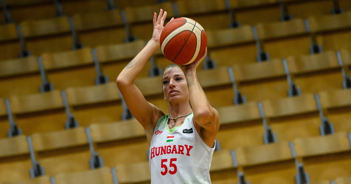 Curtis és Dárdai Pál is szurkol a magyar női kosárválogatottnak Berlinben
