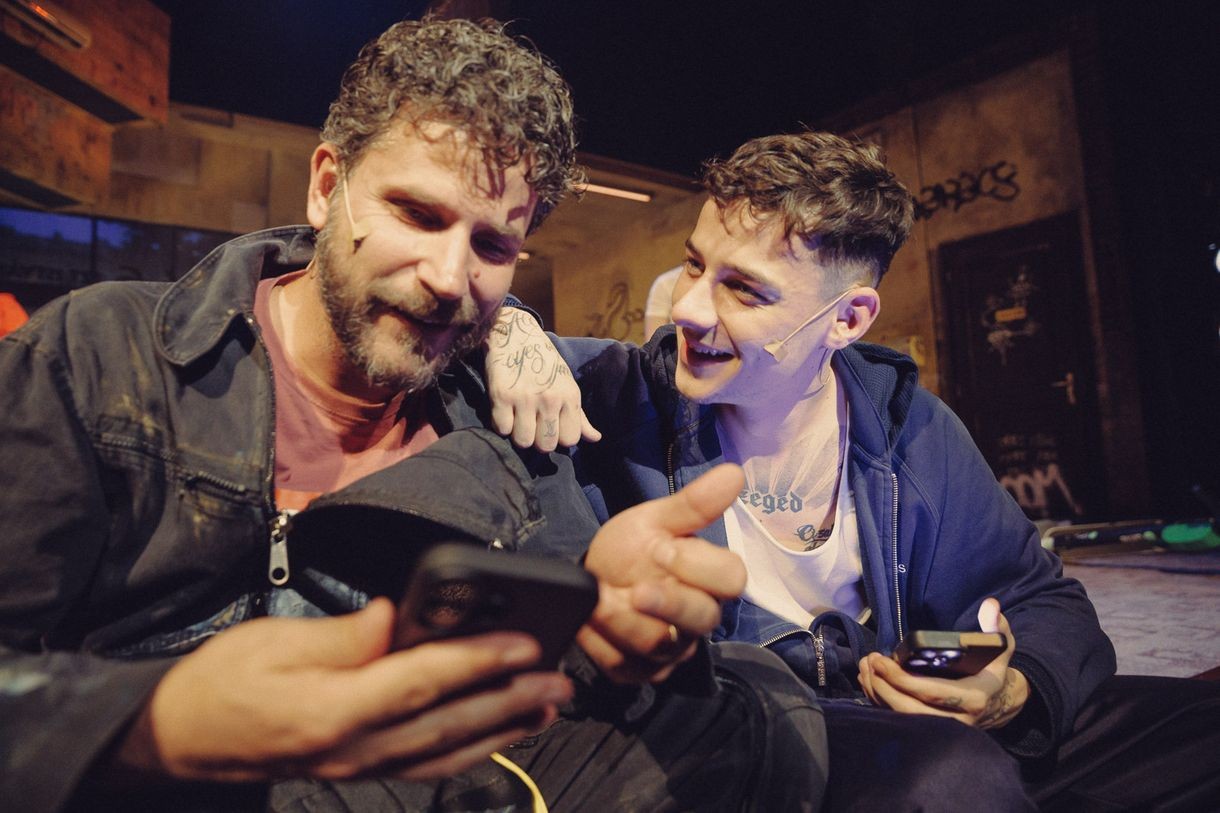 A Vígszínház újra esemény: ifj. Vidnyánszky Attila a TikTok-generációnak üzen